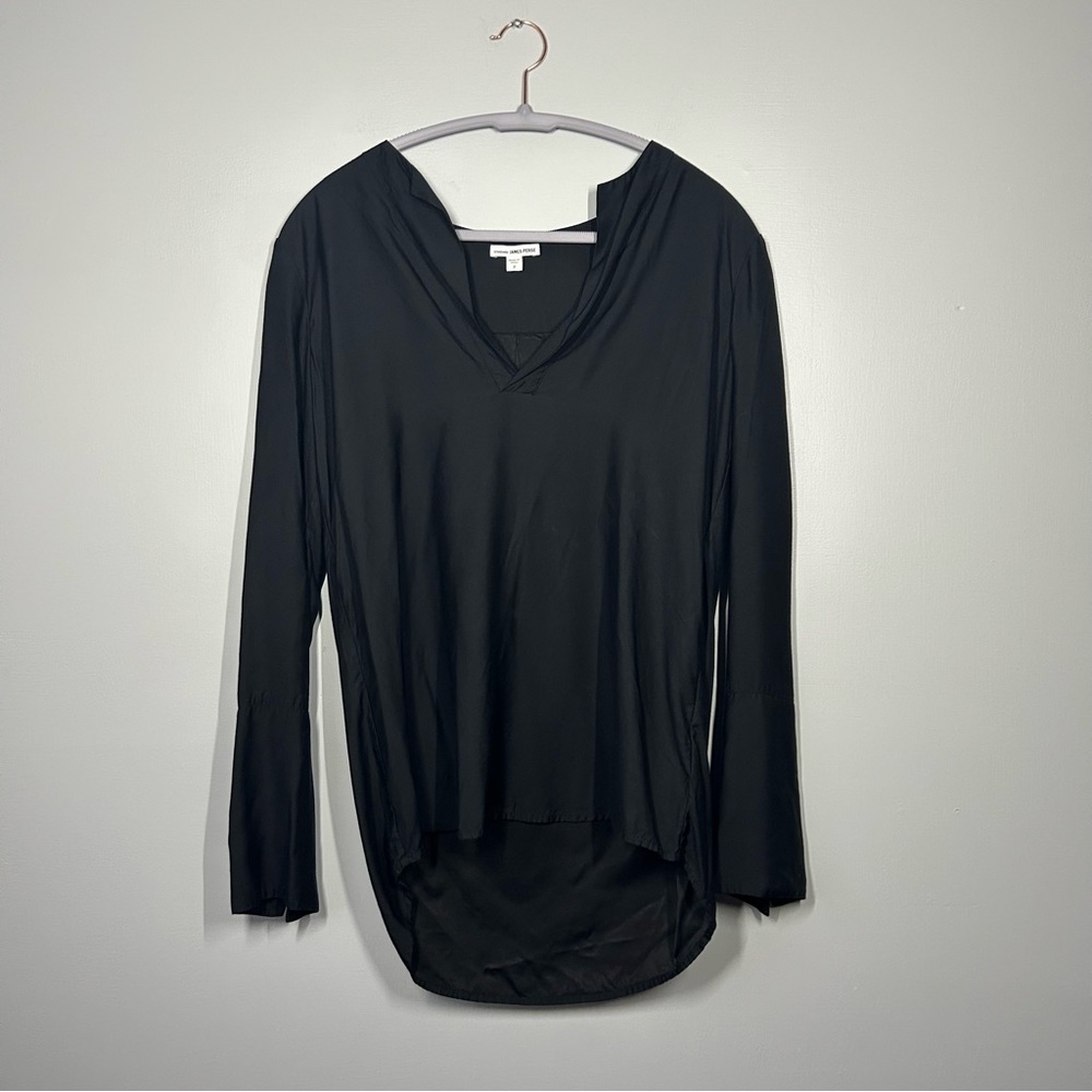 James perse black v neck blouse